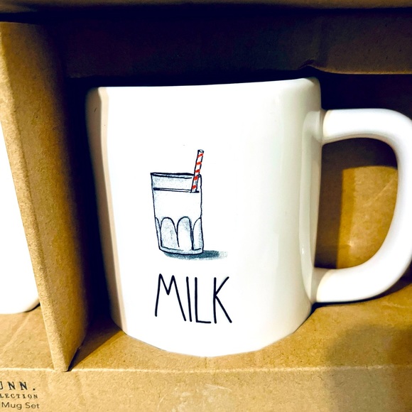 Rae Dunn Christmas Milk & Cookies 🍪 set - Picture 3 of 3